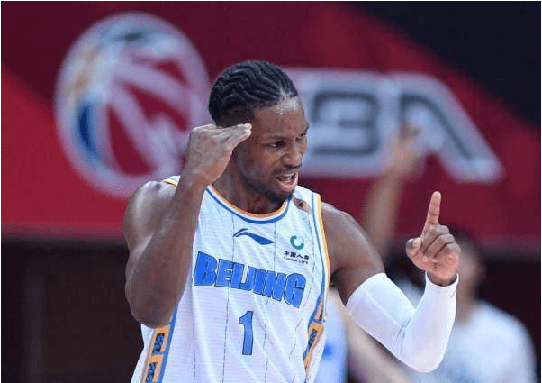 C7-阿扎伦卡在DWG比赛中连败，逆转引发热议！的简单介绍