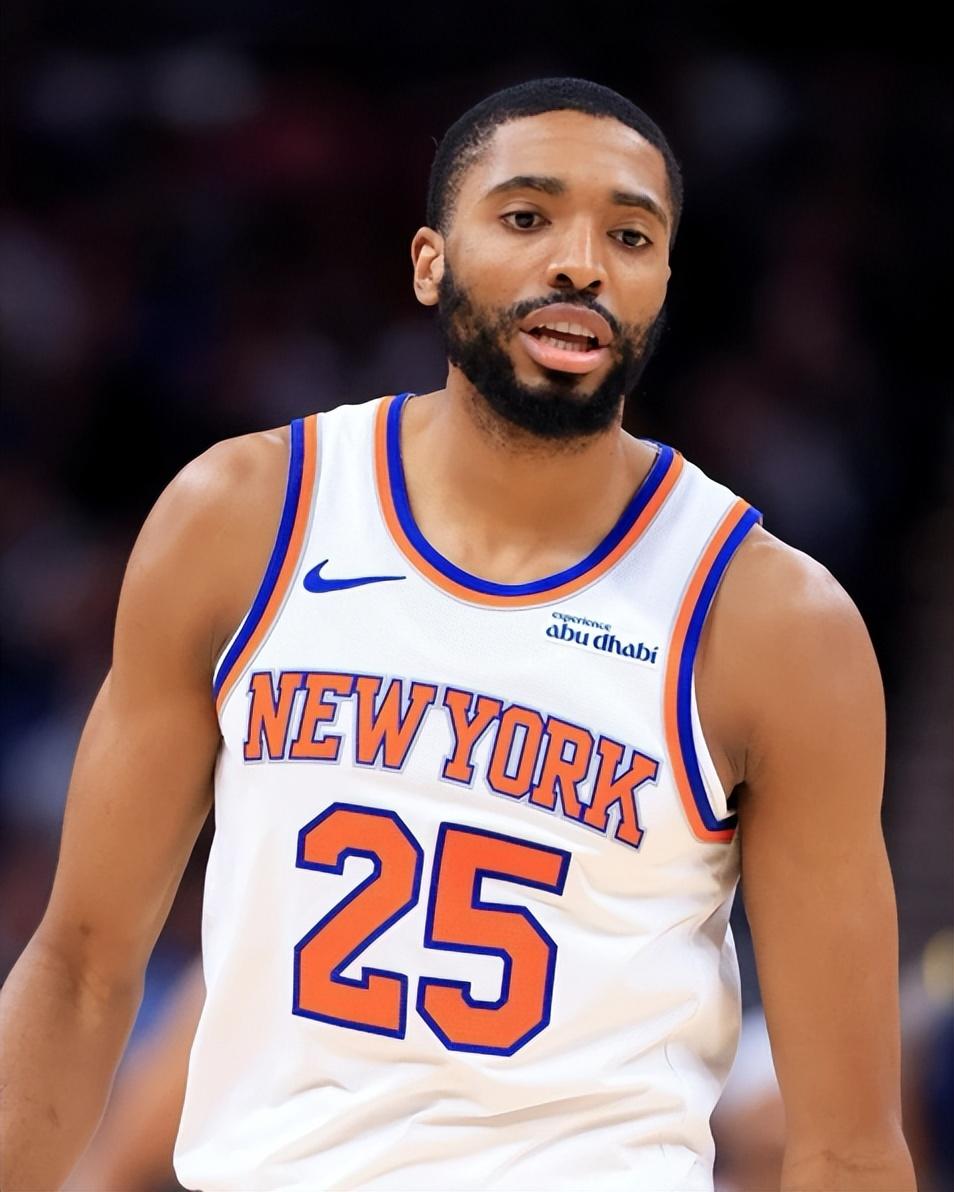 C7-包含西亚卡姆在法国队比赛中逆转，出色防守引发热议！的词条